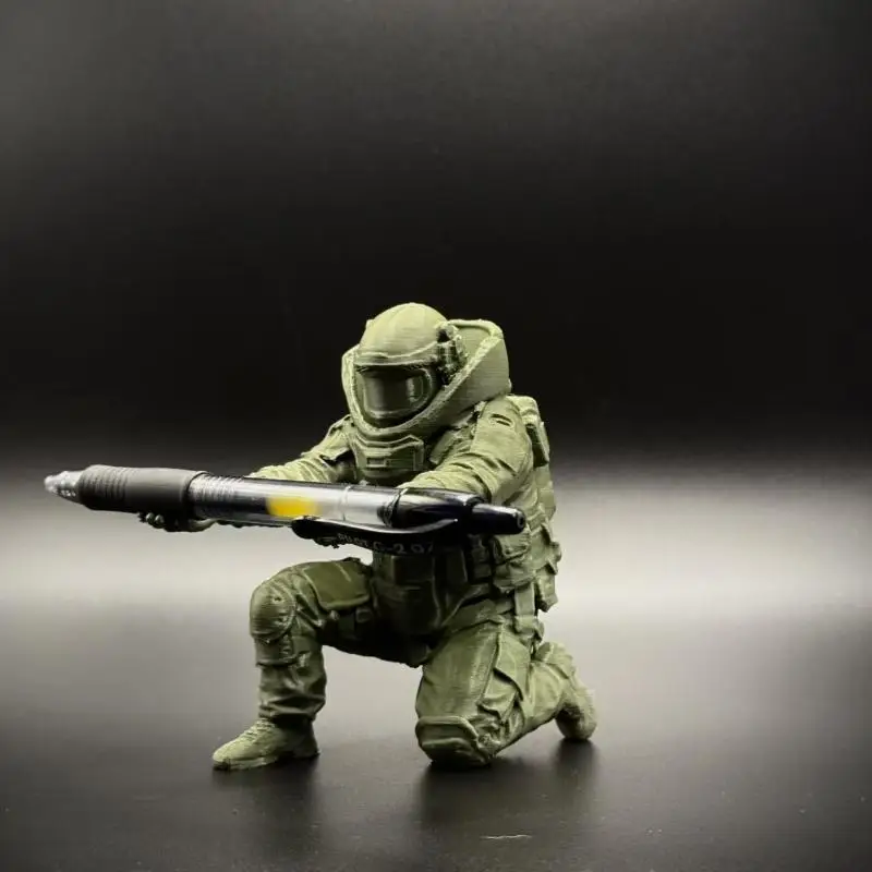 Soldier Pen Holder - Image 7